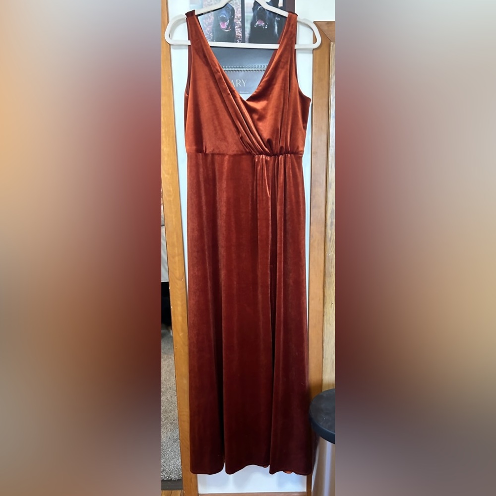 Women’s velvet formal dress
